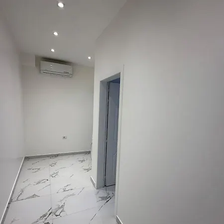 Modern In The Heart Of * Vlorë